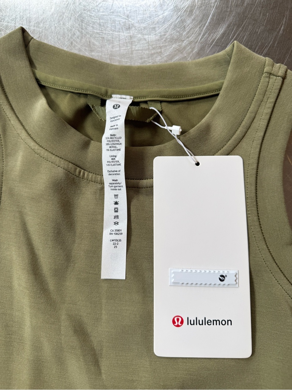 Lululemon Softstreme Back In Action Dress 6 - Picture 4 of 10